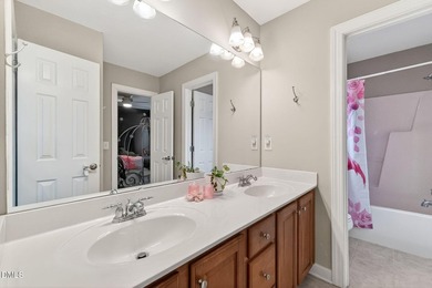 Recently Reduced!!! Located in the best neighborhood in - photo 31