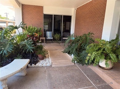 Enjoy breathtaking views of Corpus Christi Bay from your private - photo 2