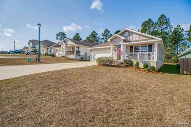 Built in 2021 and meticulously maintained, this Craftsman-style - photo 3