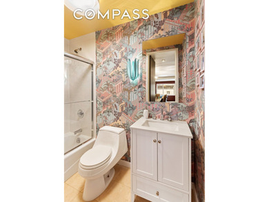 Welcome home to this sprawling Lenox Hill convertible - photo 10