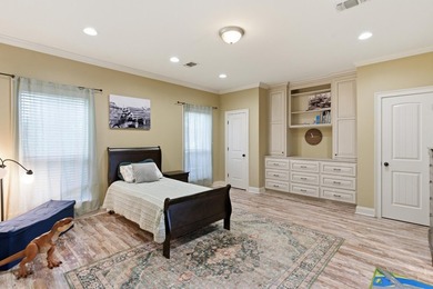 Perfectly situated on nearly 5 acres, a 5000 sq ft home plus a - photo 45