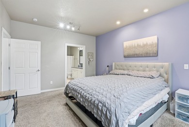 Great Investment or a Dream Home! Daylight Rancher built in 2015