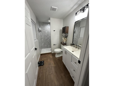 Well-maintained CBS home located in an established Okeechobee - photo 16