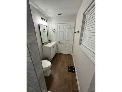 Well-maintained CBS home located in an established Okeechobee - photo 17