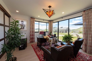 Experience one of the premier luxury horse properties in the - photo 22
