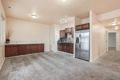 Great Investment or a Dream Home! Daylight Rancher built in 2015