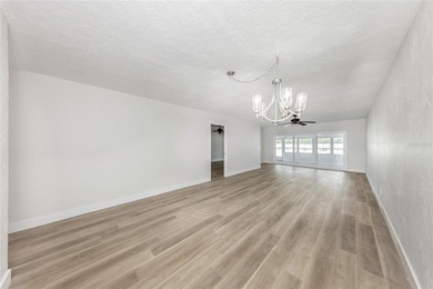 * * BEAUTIFULLY RENOVATED * * BEST VALUE * * PRICED TO SELL * * - photo 4