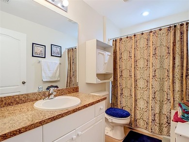 Welcome to this beautifully maintained 3-bedroom, 2-bath home - photo 36