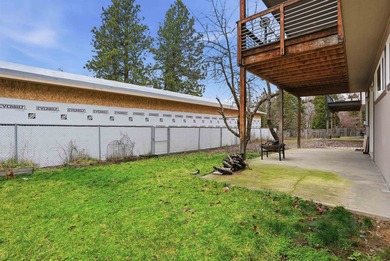 Great Investment or a Dream Home! Daylight Rancher built in 2015