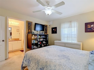 Welcome to this beautifully maintained 3-bedroom, 2-bath home - photo 37