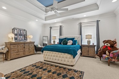 You've found it! Ideal in-town retreat to gather your family & - photo 39