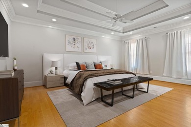 You've found it! Ideal in-town retreat to gather your family & - photo 41