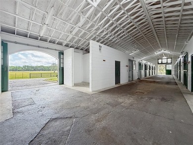 A rare legacy equestrian estate in the heart of Florida horse - photo 7