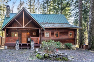 Lake Home For Sale in Rhododendron, Oregon