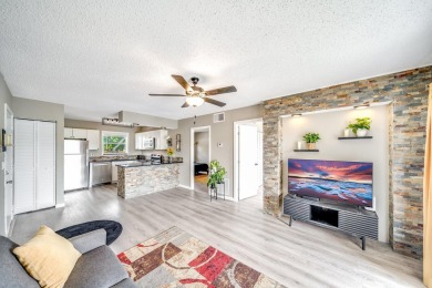Lake Condo For Sale in West Palm Beach, Florida