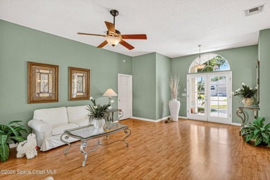Brand New Roof ! Spanish Wells in sought after SUNTREE .This - photo 4