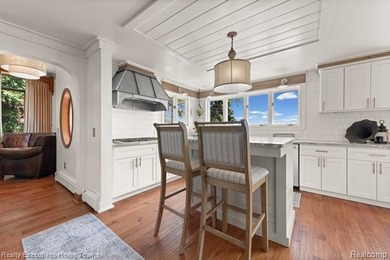 Timeless elegance meets modern luxury in this stunning 4,500 sq - photo 43