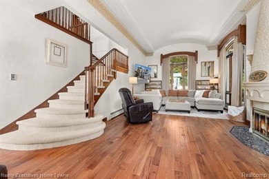 Timeless elegance meets modern luxury in this stunning 4,500 sq - photo 46
