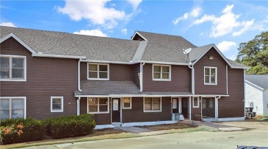 Lake Condo For Sale in Holiday Island, Arkansas