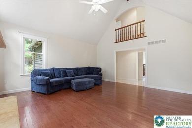 Welcome to your lakefront retreat in the heart of the Poconos - photo 9