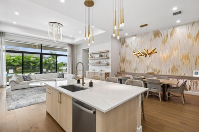 Magnificently appointed and designer decorated Venice model in - photo 13