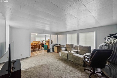 RARE INCOME PROPERTY OPPORTUNITY! Investor-focused property - photo 18