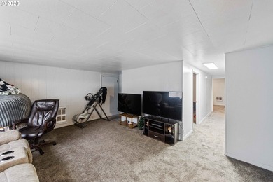 RARE INCOME PROPERTY OPPORTUNITY! Investor-focused property - photo 19