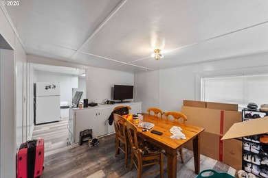 RARE INCOME PROPERTY OPPORTUNITY! Investor-focused property - photo 20