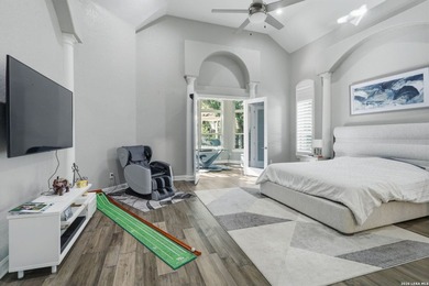 Experience luxury living behind the prestigious guarded gates of - photo 20