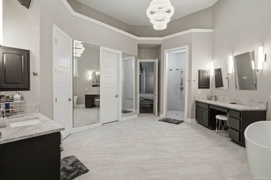 Experience luxury living behind the prestigious guarded gates of - photo 23