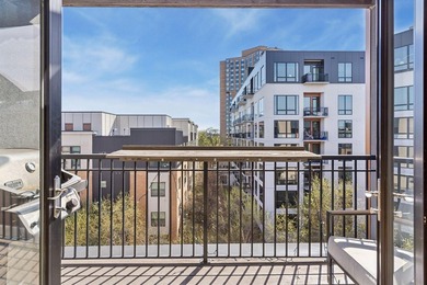 Top-floor condo in an incredible location in the Loop Calhoun - photo 25