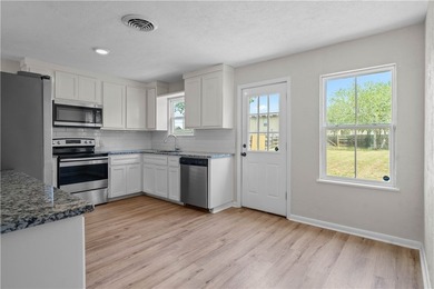 Welcome to 11228 Guess Dr, a beautifully updated 3-bedroom - photo 5