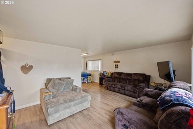 RARE INCOME PROPERTY OPPORTUNITY! Investor-focused property - photo 36
