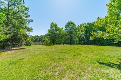 Tucked away on a quiet cul-de-sac, this beautifully updated home - photo 41