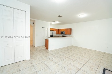 This is your chance for the best priced 3-bedroom, 2.5-bath - photo 8