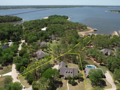 Welcome Home! - Lake Home For Sale in Yantis, Texas
