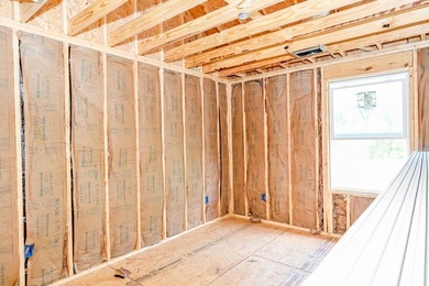 Beech plan with a main level master & each bedroom having a - photo 12
