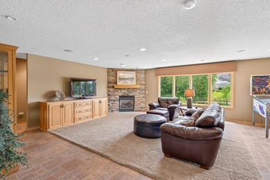 We are under contract. No more showings accepted. Welcome to - photo 12