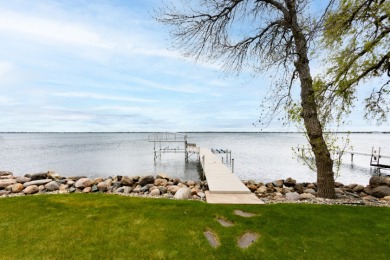 STUNNING HOME ON LAKE KAMPESKA!! - photo 9
