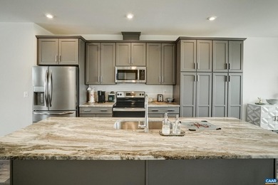 Open house Saturday, July 11 from 10:00 AM to Noon. The END UNIT - photo 10