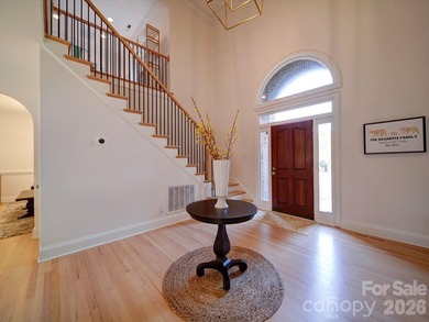 Welcome to the fabulous South Charlotte community of - photo 3