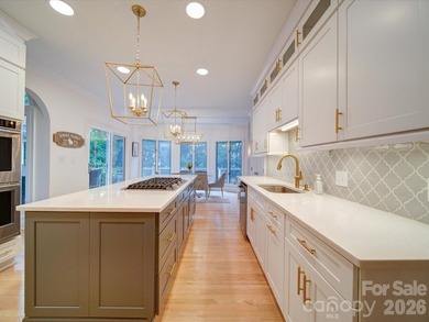 Welcome to the fabulous South Charlotte community of - photo 6