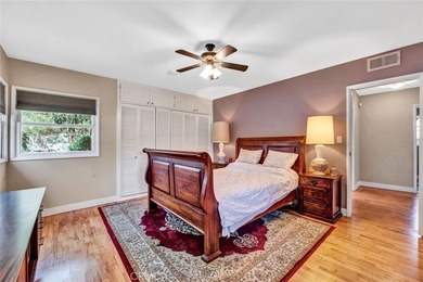 1135 W 10th St - photo 16