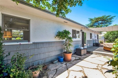 1135 W 10th St - photo 28