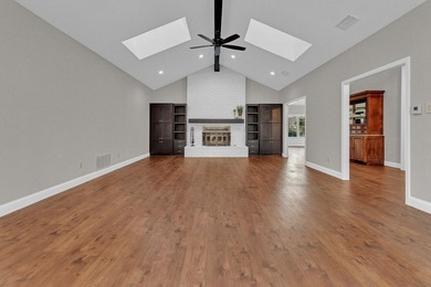 This beautifully updated home strikes that perfect balance - photo 8