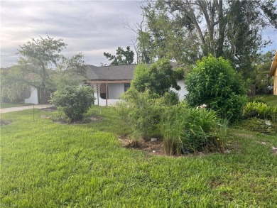 Cape Coral Lakes Area Home For Sale in Cape Coral Florida