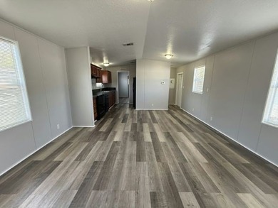 FIRST MONTH SITE RENT FREE WHEN PURCHASED! Prefer to rent? For a - photo 9