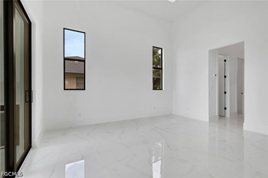 Welcome to this stunning 5 bedroom, 3.5 bathroom Gulf access - photo 13