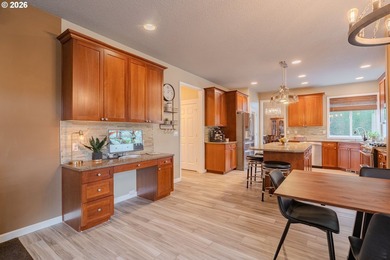 Welcome to The Felida Pinnacle - a rare opportunity to own a - photo 16