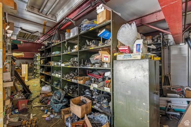 This well-maintained automotive shop offers a rare opportunity - photo 30